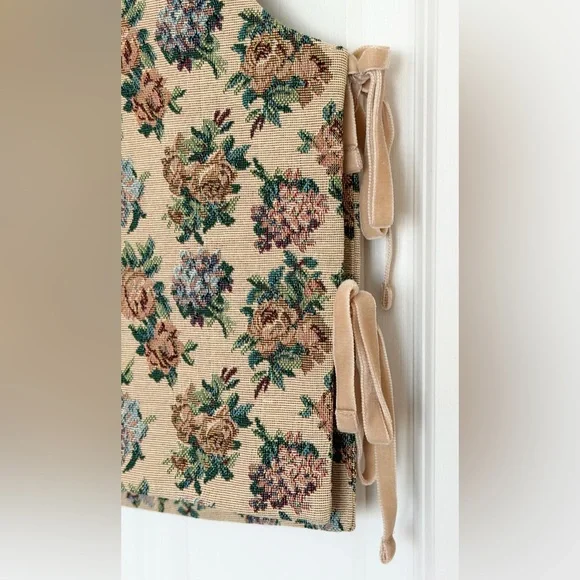 Sezane Jacopo Jacket Top, Jacquard Roselle, Floral - Picture 6 of 7